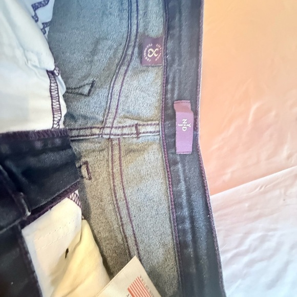 NYDJ Straight Slim Dark Blue Jeans size 8 - Picture 5 of 7